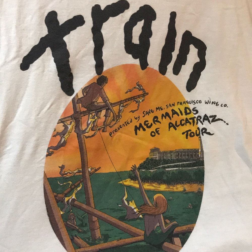 Train band tee